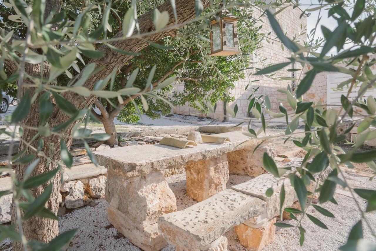 Trulli Harmonia Con Piscina - Alberobello Extérieur photo